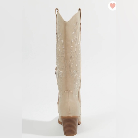 NWT Altar’d State Zaydi Western Boots Beige - Picture 4 of 5